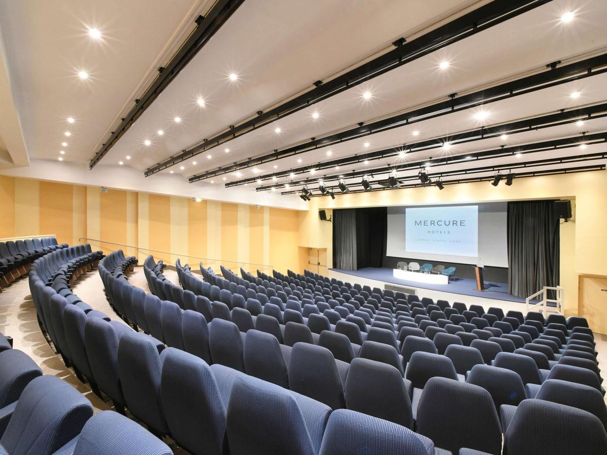 Mercure Arras Centre Gare Екстериор снимка