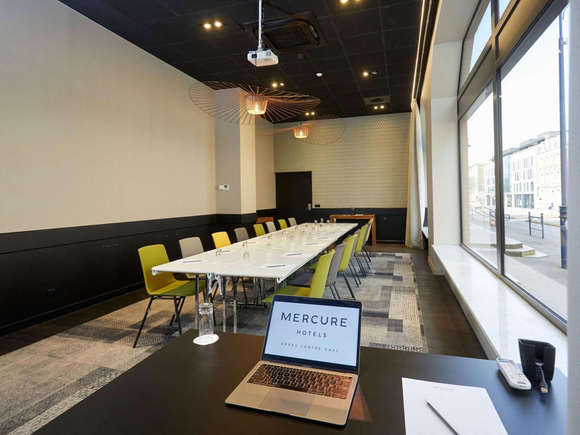 Mercure Arras Centre Gare Екстериор снимка