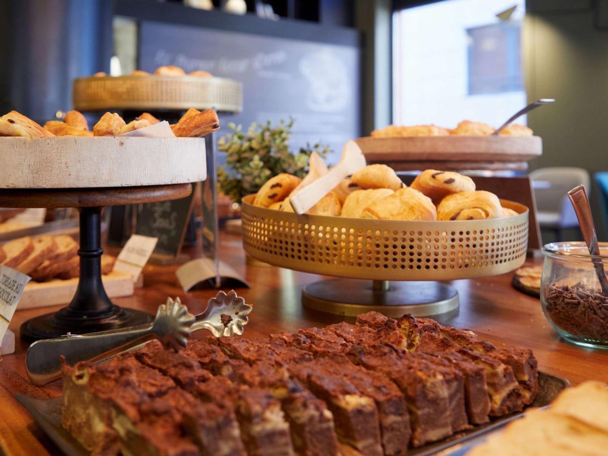 Mercure Arras Centre Gare Екстериор снимка